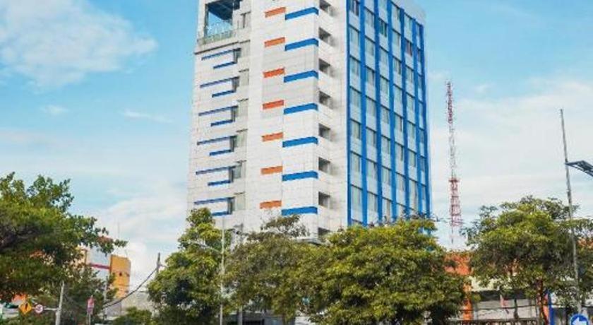 G Suites Hotel By Amithya Surabaya Buitenkant foto