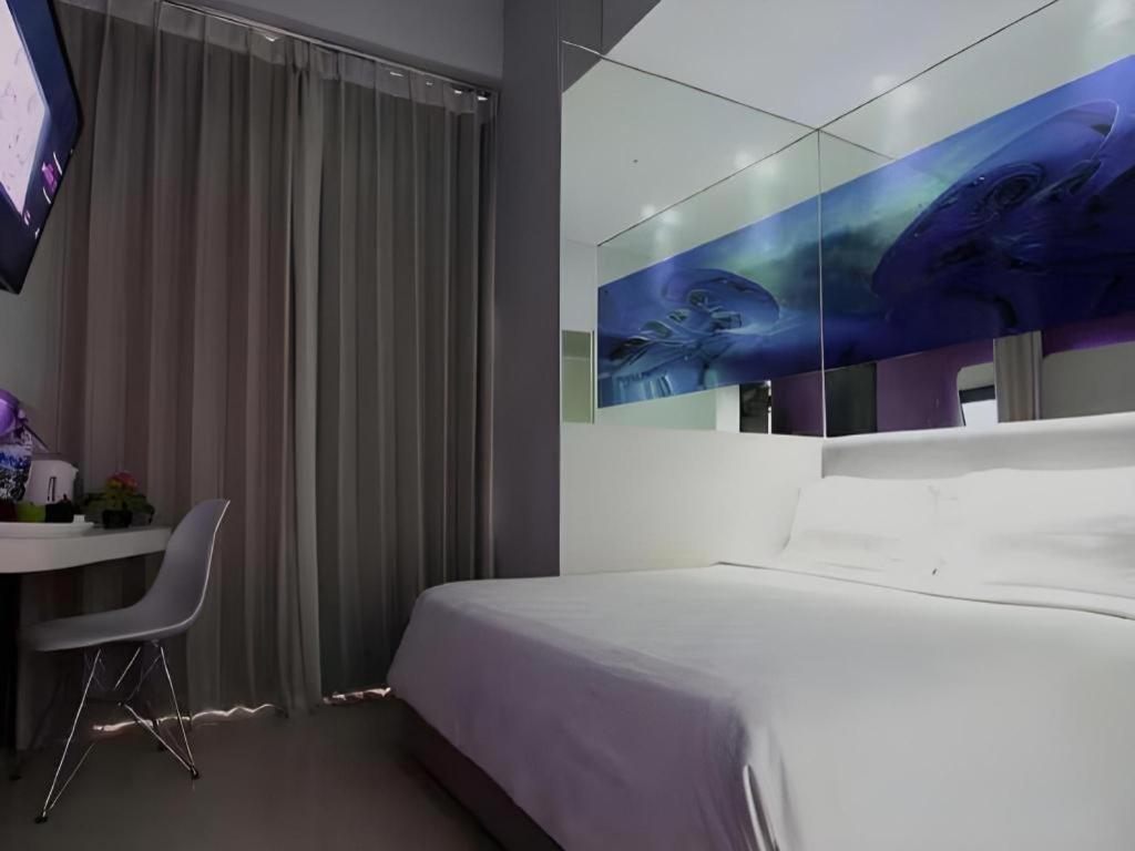 G Suites Hotel By Amithya Surabaya Buitenkant foto