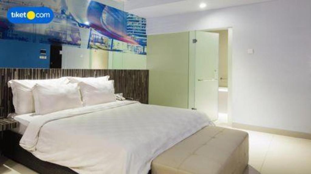 G Suites Hotel By Amithya Surabaya Buitenkant foto