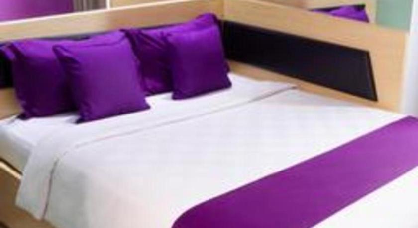 G Suites Hotel By Amithya Surabaya Buitenkant foto